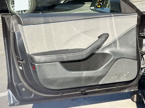 Used 2025 Tesla Model 3 Long Range image 24