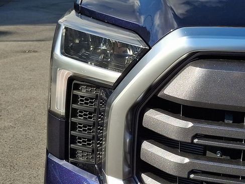 New 2026 Toyota Tundra Limited AWD/4WD image 9