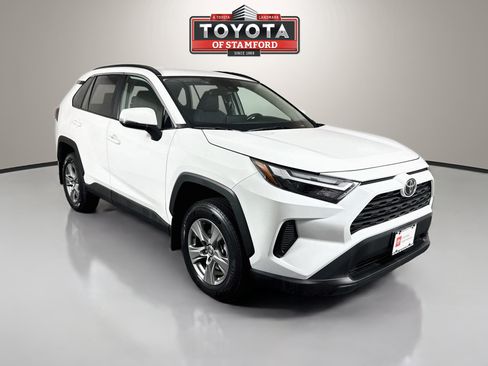 Certified 2025 Toyota RAV4 XLE AWD/4WD image 1