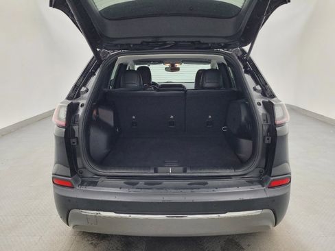 Used 2019 Jeep Cherokee Limited image 29