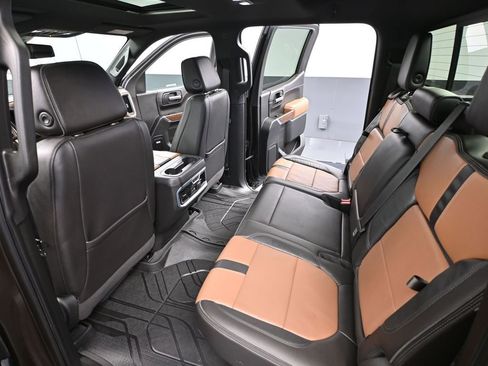 Used 2020 Chevrolet Silverado 1500 High Country AWD/4WD image 44