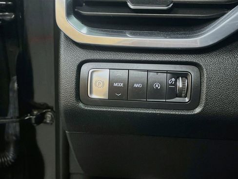 Used 2024 GMC Acadia Elevation AWD/4WD image 10