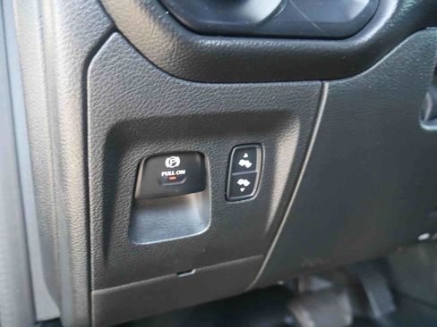 Certified 2022 RAM 1500 Big Horn AWD/4WD image 31