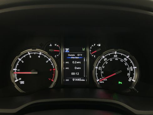 Used 2021 Toyota 4Runner Limited AWD/4WD image 15