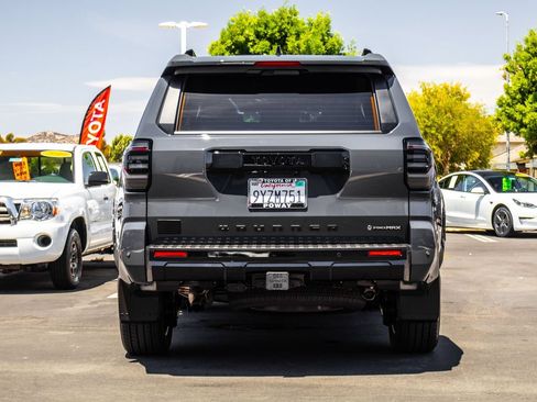 Used 2026 Toyota 4Runner Platinum AWD/4WD image 12