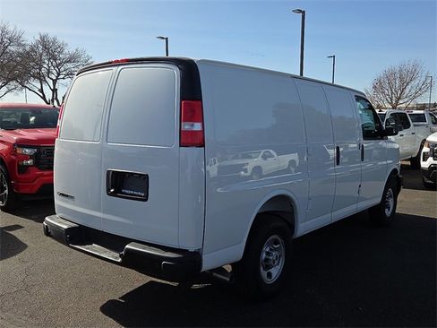 New 2025 Chevrolet Express 2500 Work Van w/ Driver Convenience Package image 4