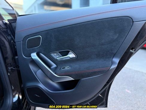 Used 2020 Mercedes-Benz CLA 35 AMG 4MATIC image 31