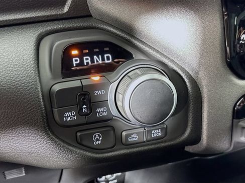 Used 2025 RAM 1500 Warlock AWD/4WD image 21