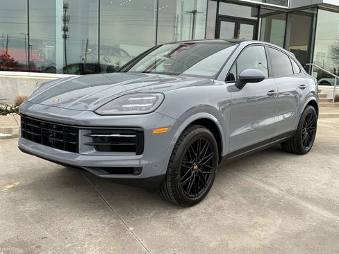 New 2026 Porsche Cayenne Coupe image 1
