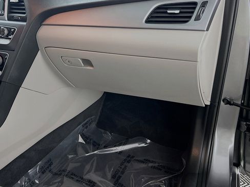 Used 2019 Hyundai Sonata SEL image 35