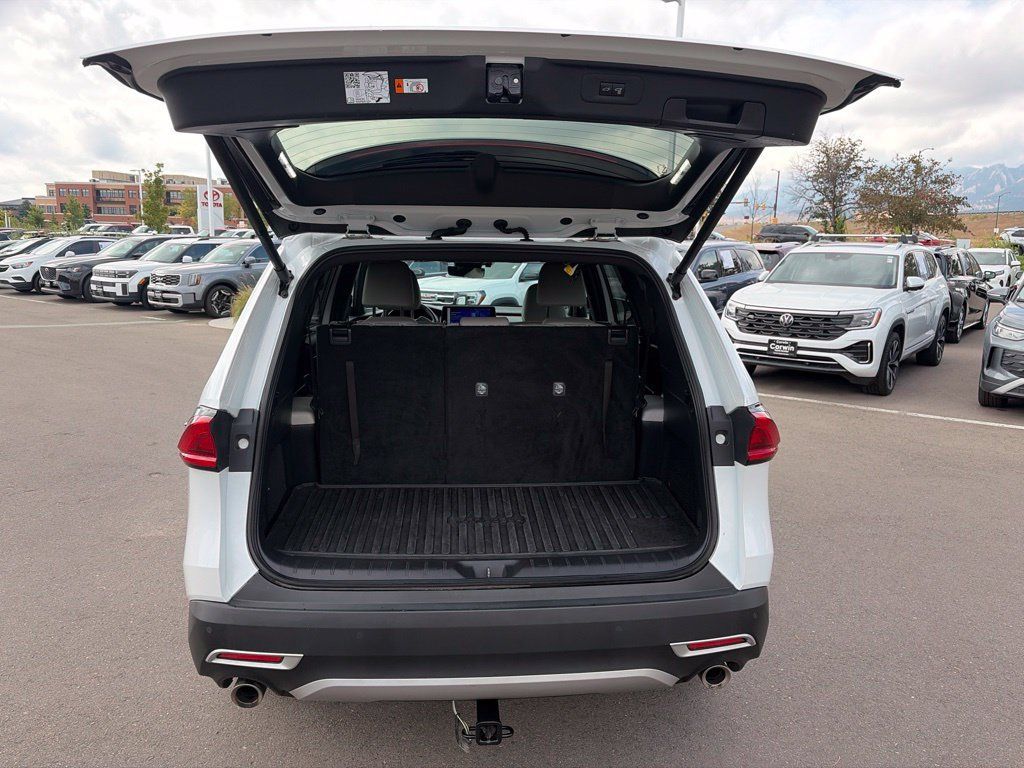 Used 2024 Toyota Grand Highlander AWD Hybrid image 20