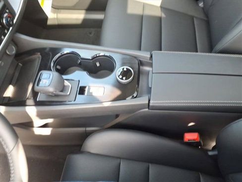 New 2026 Nissan Rogue SV image 15