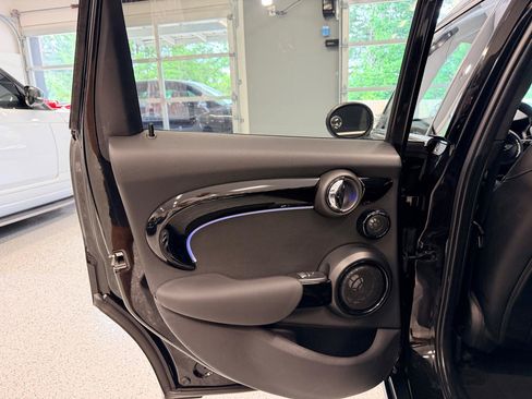 Used 2016 MINI Cooper S FWD image 19