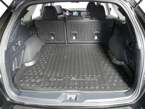 Used 2024 Subaru Outback Premium w/ Popular Package #1A AWD/4WD image 18