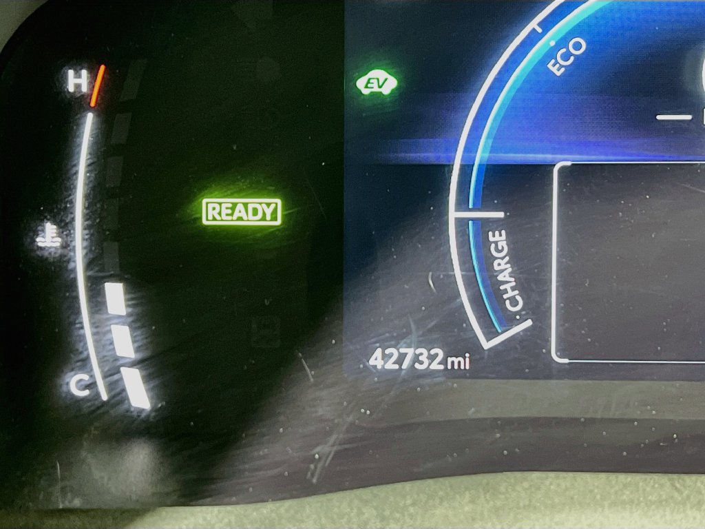 Certified 2025 Toyota Camry LE FWD image 11