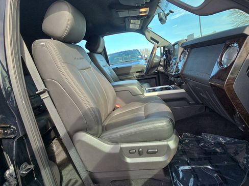 Used 2016 Ford F350 Platinum w/ Snow Plow Prep Package image 34