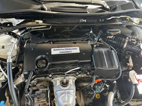 Used 2014 Honda Accord EX-L image 2