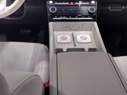 New 2026 Hyundai Santa Fe SE image 38