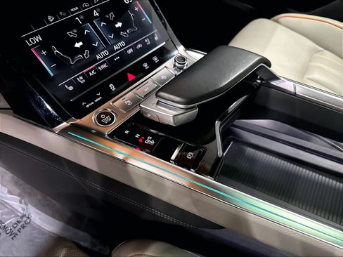 Certified 2024 Audi Q8 e-tron Premium Plus AWD/4WD image 18