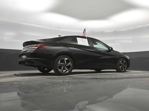 Certified 2023 Hyundai Elantra SEL w/ Convenience Package FWD image 38