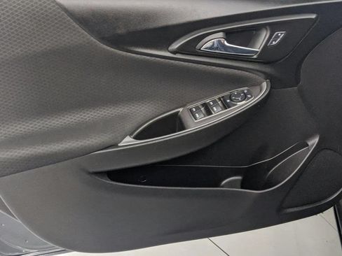 Used 2017 Chevrolet Malibu LS FWD image 43