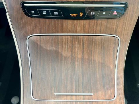 Certified 2022 Mercedes-Benz GLC 300 4MATIC image 25