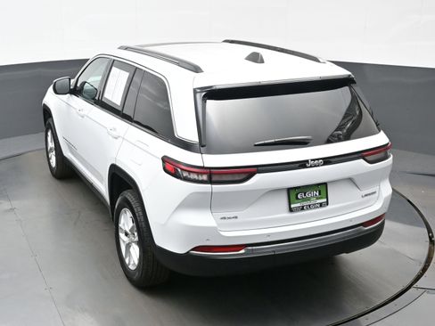 Used 2025 Jeep Grand Cherokee Laredo X w/ Luxury Tech Group I image 36