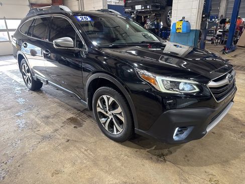 Used 2020 Subaru Outback Touring XT image 5