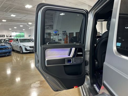 Used 2023 Mercedes-Benz G 550 image 34