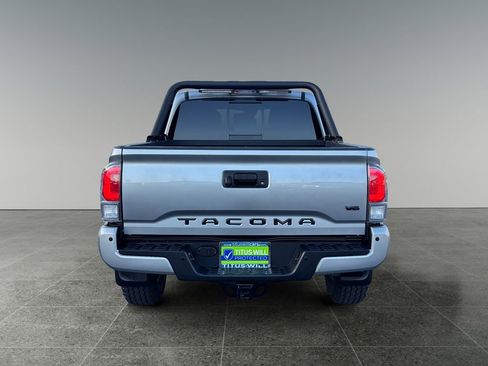 Used 2023 Toyota Tacoma TRD Off-Road w/ TRD Premium Off Road Package image 6