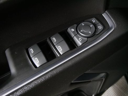 Used 2023 GMC Sierra 1500 SLT AWD/4WD image 15