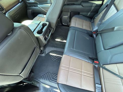 Used 2024 Chevrolet Silverado 2500 High Country w/ Z71 Off-Road Package image 11