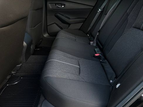 Used 2023 Honda Accord Sport image 12