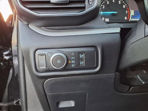 Used 2020 Ford Explorer XLT w/ Equipment Group 202A image 14