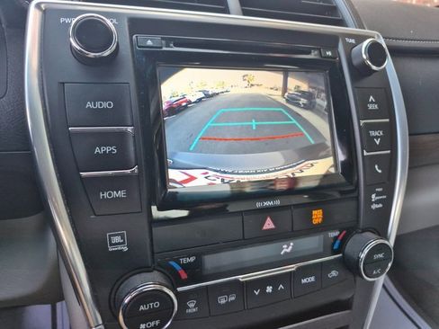 Used 2017 Toyota Camry XLE image 15