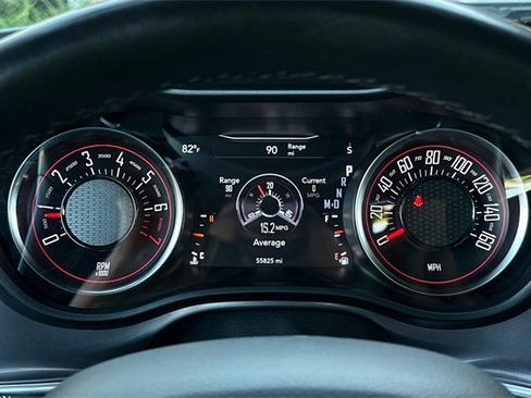 Used 2022 Dodge Challenger GT image 29