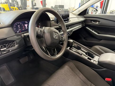 Used 2024 Honda Accord EX image 10