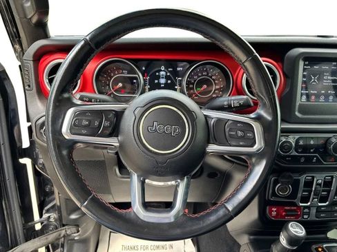 Used 2020 Jeep Gladiator Rubicon AWD/4WD image 13