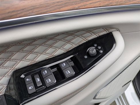 Used 2021 Jeep Grand Cherokee L Summit w/ Advanced Protech Group IV image 12