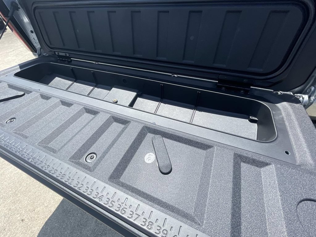 New 2026 Chevrolet Colorado LT w/ LT Convenience Package RWD image 9