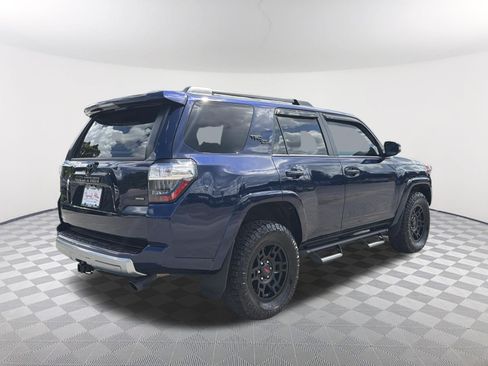 Used 2023 Toyota 4Runner TRD Off-Road Premium w/ Moonroof Package AWD/4WD image 6