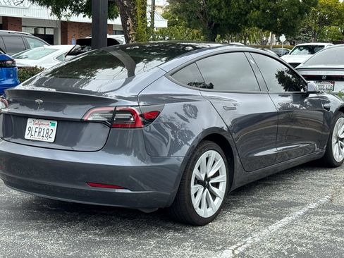 Used 2023 Tesla Model 3 Standard Range RWD image 5