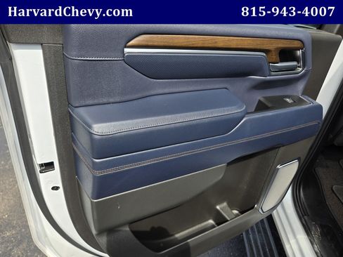 Used 2024 Chevrolet Silverado 3500 High Country w/ High Country Premium Package AWD/4WD image 38