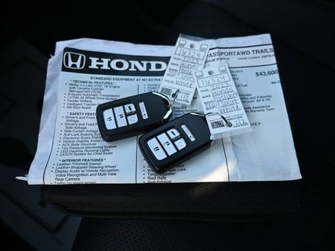 Used 2023 Honda Passport TrailSport image 49