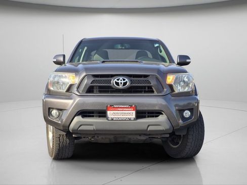 Used 2012 Toyota Tacoma PreRunner w/ TRD Sport Pkg RWD image 3