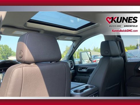 New 2025 GMC Sierra 3500 SLT w/ SLT Premium Package image 42