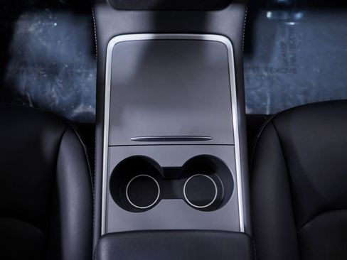 Used 2023 Tesla Model 3 Performance image 13