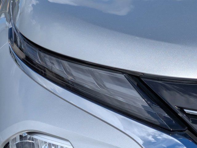 Used 2024 Mitsubishi Outlander SE FWD image 11