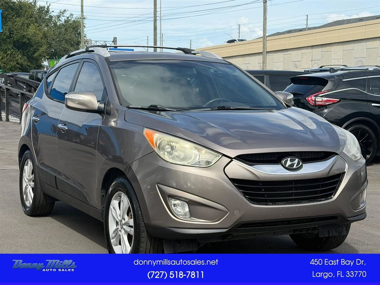 Used 2013 Hyundai Tucson Limited FWD image 1