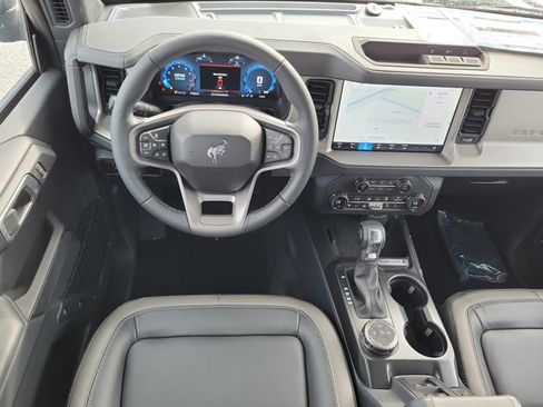 New 2026 Ford Bronco Outer Banks AWD/4WD image 17